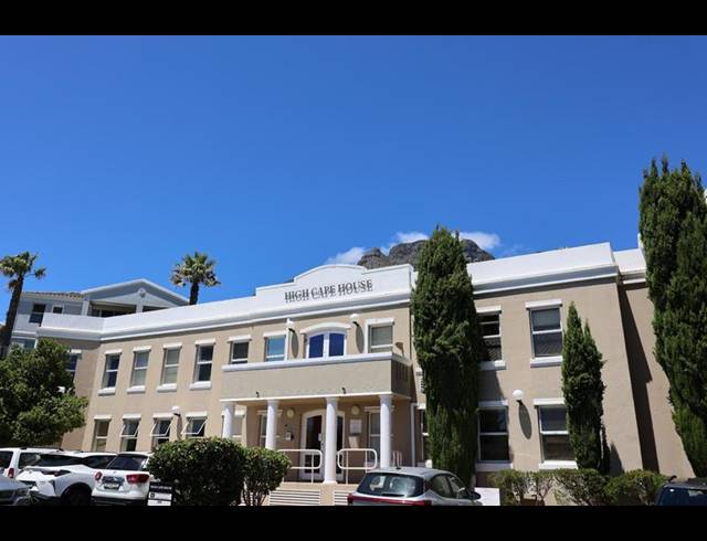 BUSINESS PROPERTY TO RENT IN VREDEHOEK